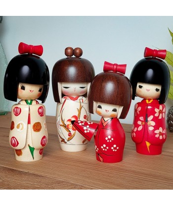 Boneca guarda-chuva Kokeshi pas cheres