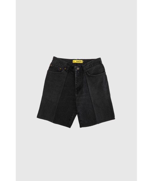 BIAIS SPLIT DENIM SHORT la colonne vertébrale