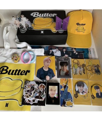 Box BTS Butter hantent personnes