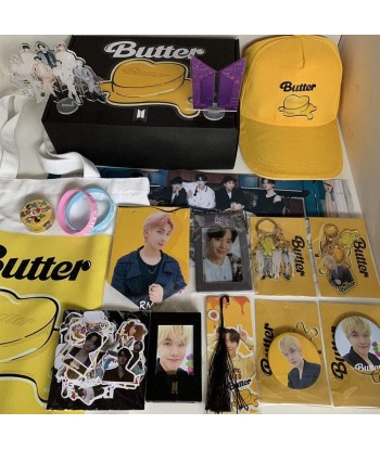 Box BTS Butter hantent personnes